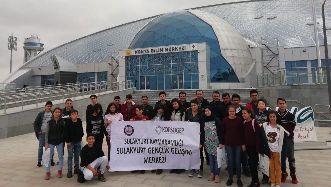 Sulakyurt Kaymakamlığı Sulakyurt KOP Gençlik Gelişim Merkezi Faaliyetleri Kapsamında Konya İline Bilimsel Gezi Gerçekleştirildi.