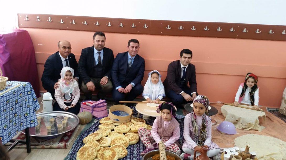 Sulakyurt Kaymakamı Gökhan DOLAŞ Yerli Malı Haftasını Anasınıfı Öğrencileri İle Kutladı