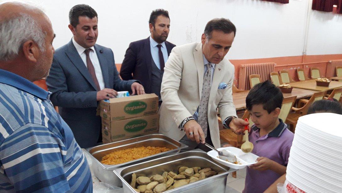 İlçe Milli Eğitim Müdürümüz Fedai AKIN'dan Yemek Denetimi