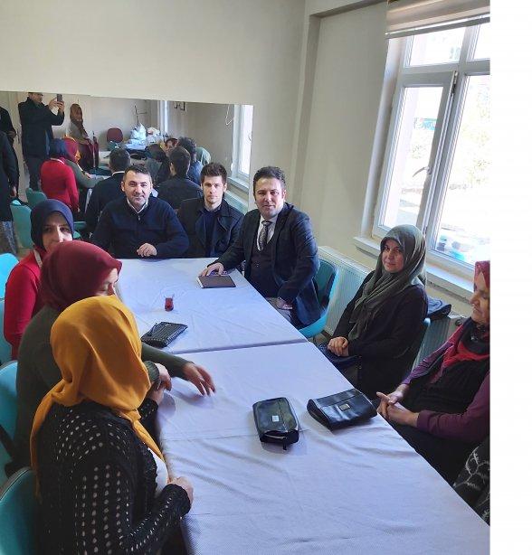 İlçe Milli Eğitim Müdürümüz Sayın Yıldıray DOĞAN İlçemiz Halk Eğitim Merkezi´ni ziyaret etti.